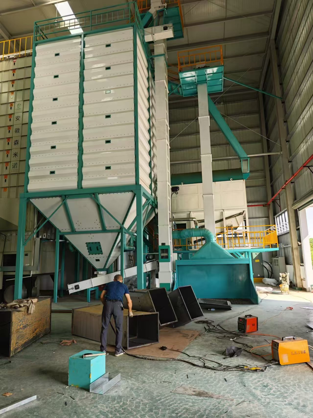 c183d54d27e36043d8ac997ea24244e.jpg c183d54d27e36043d8ac997ea24244e.jpg