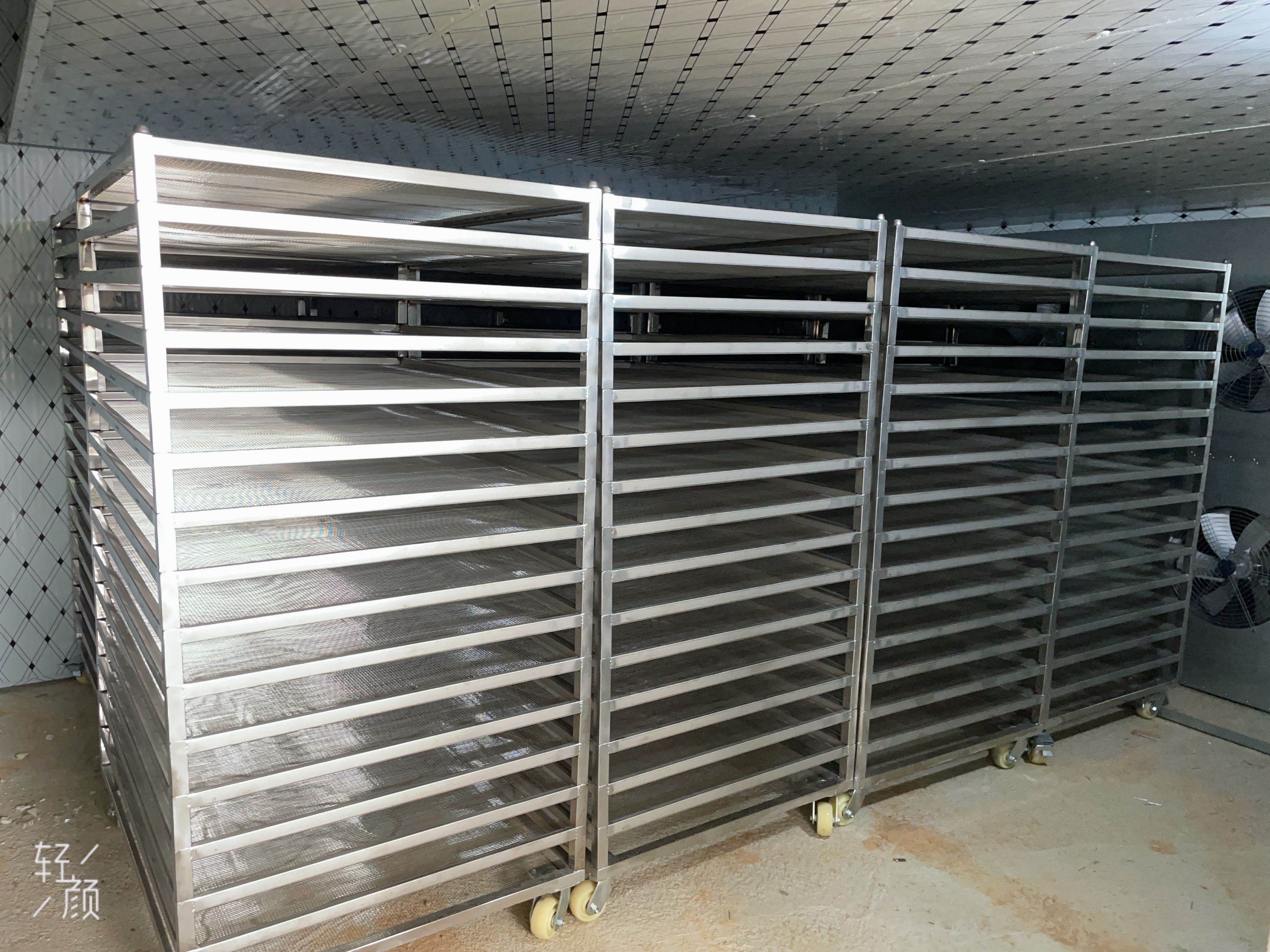 荔枝烘干房核心：精准控温排湿锁鲜防流糖