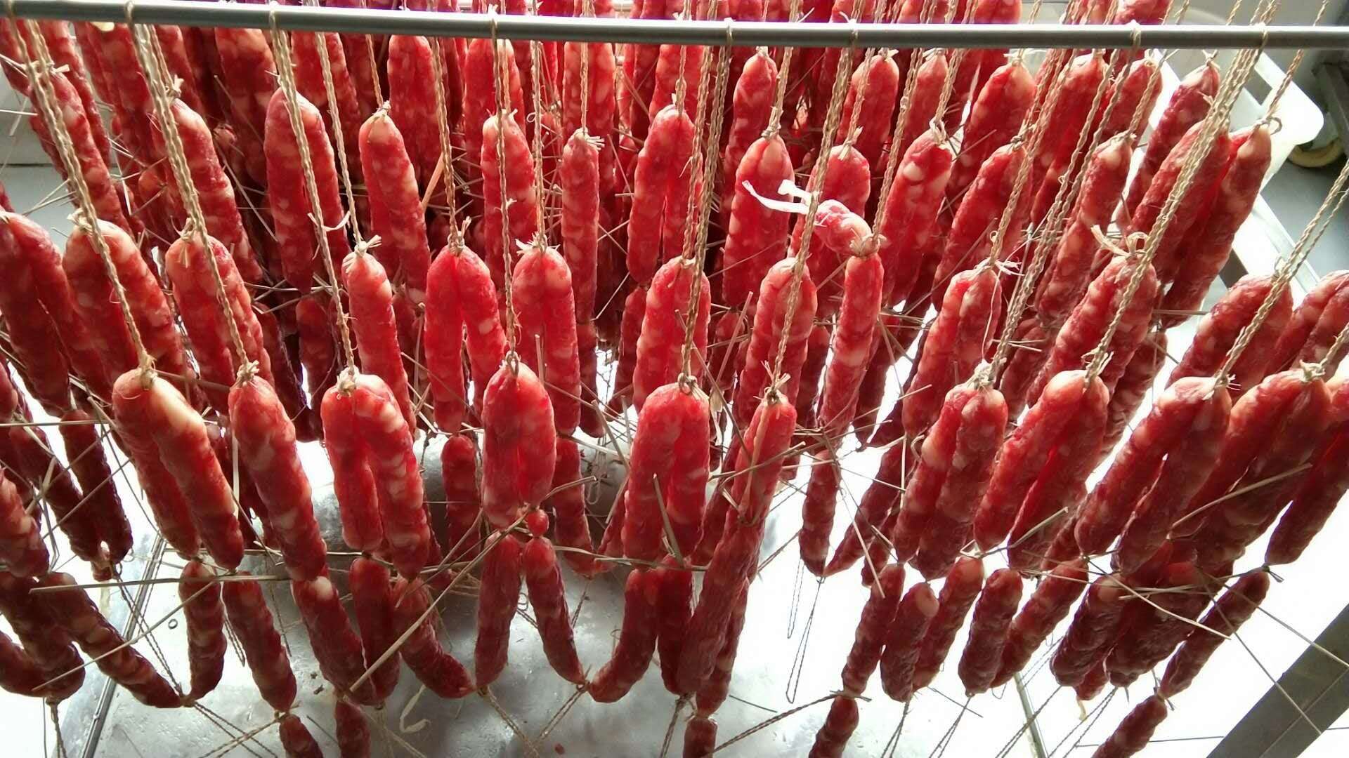 南北腊肠烘干差异：适应不同气候的工艺调整，避免地域影响成品